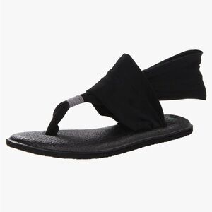 NWT Sanuk Yoga Sandals